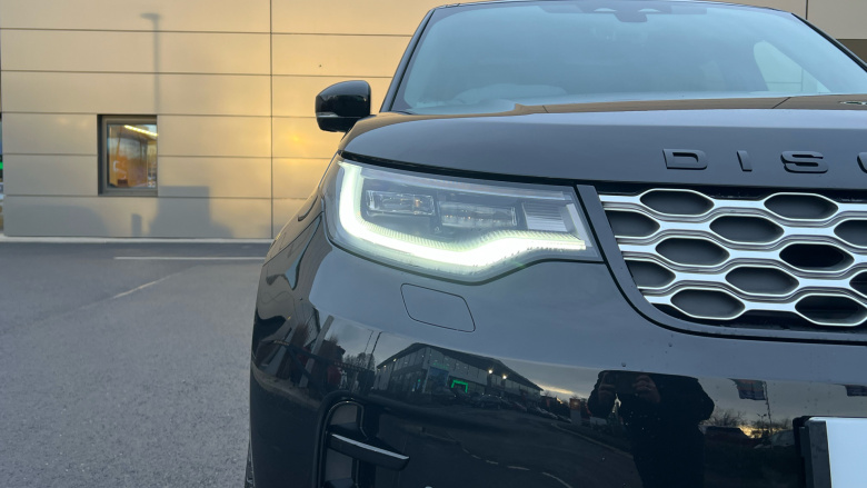 Land Rover Discovery 3.0 D300 Metropolitan Edition 5dr Auto Diesel Station Wagon